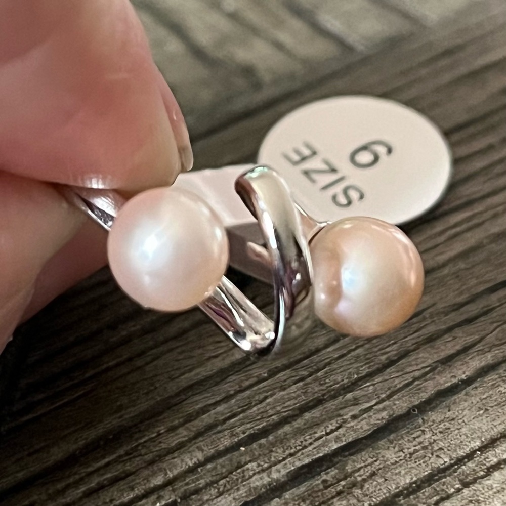 Vantel Pearls Lulu ring
